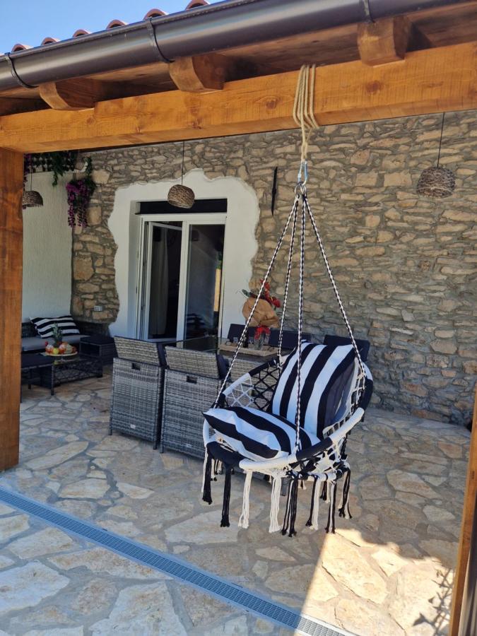 NedeščinaCasa Della Noemi别墅 外观 照片